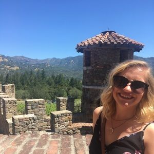 Meet your Posher, Erica